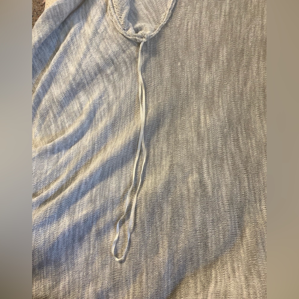Mossimo Sweater - Picture 10 of 10